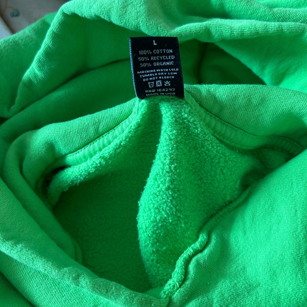 PLEASING HARRY STYLES HOODIE - Picture 3 of 5